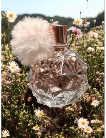 Perfume de mujer Floral, and fruity